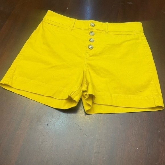 LOFT Yellow Mustard Button Front Women's Shorts Size 4 - Picture 1 of 12